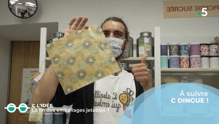 Guillaume et un bee wrap dans C Jamy
