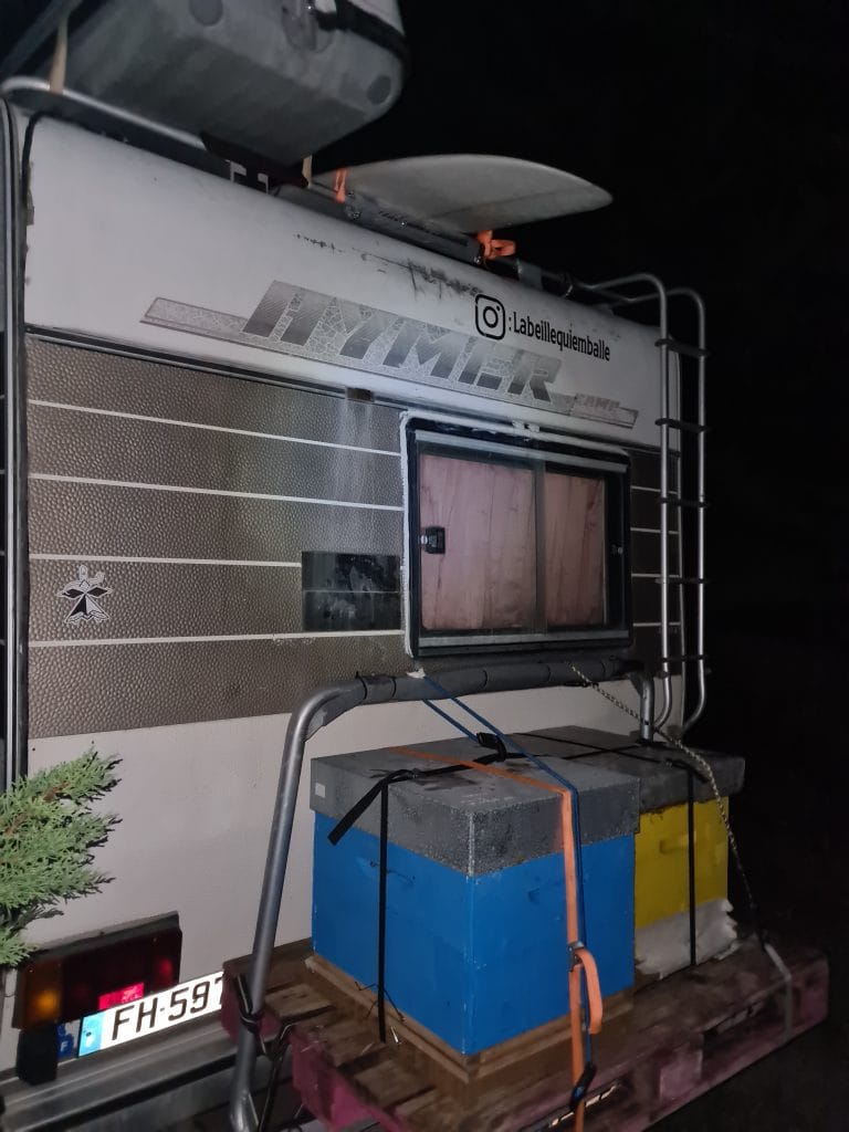 Ruches en camping car