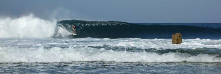 Surf en Indonésie